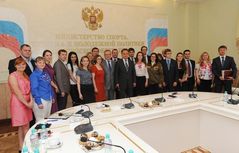 В день молодежи о молодежи